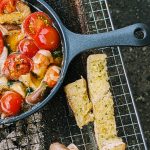 アヒージョはスキレットで